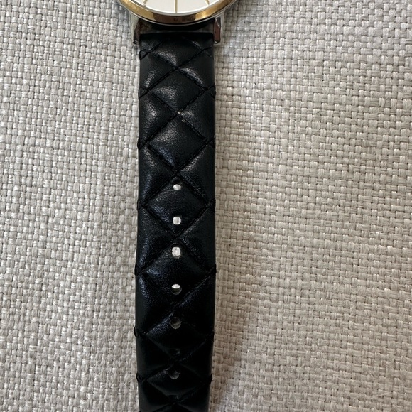 Kate Spade Metro Grand White Dial Quilted Black Leather Strap Watch- IYRU0125